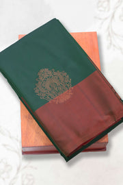 Soft Silk Saree with Golden Print & Contrast Butta