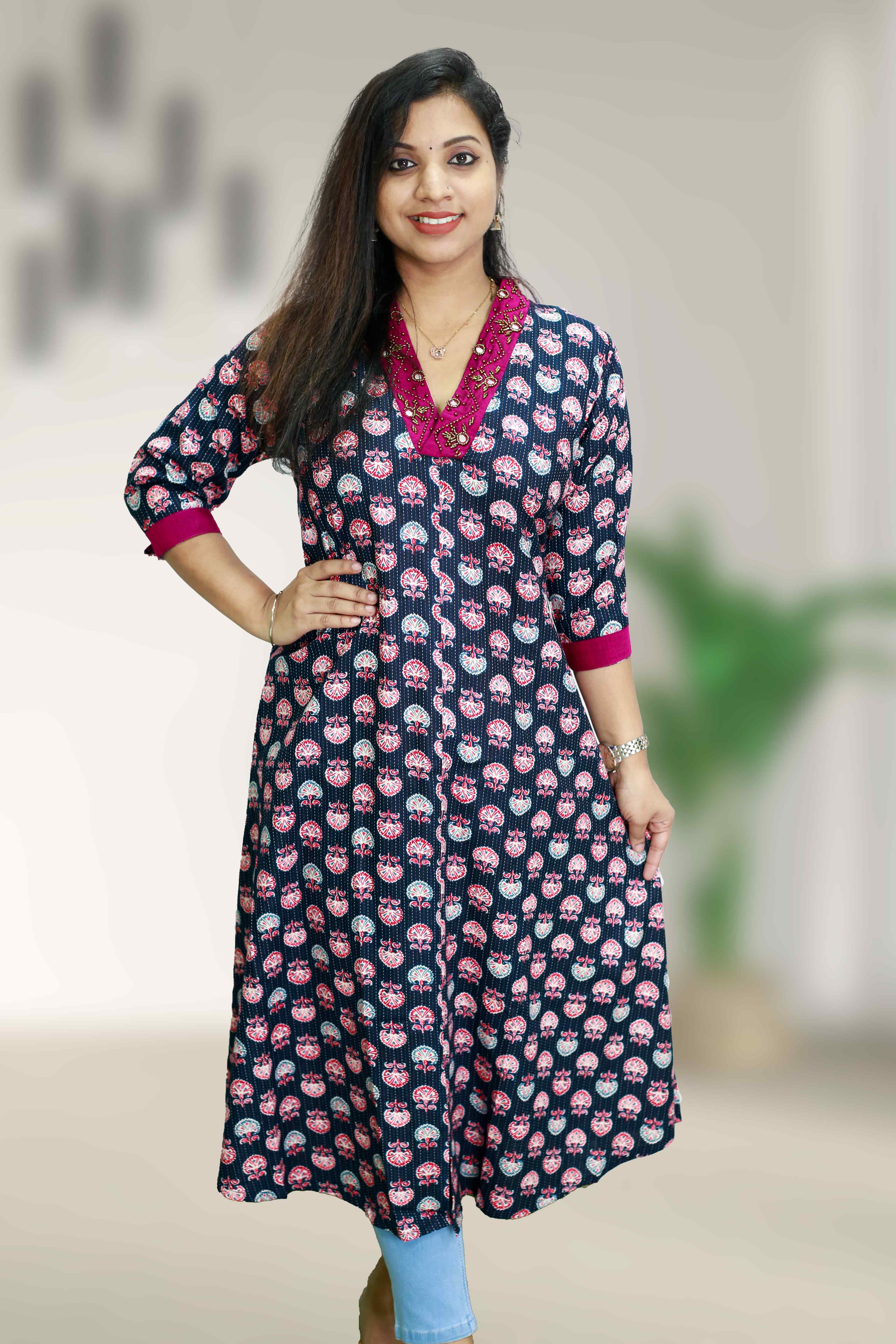 collar neck dress designs Stylish Simple Dress Design Neck Simple Boat Neck Anarkalis Frock Collar Neck Dress Designs Gale Ki
