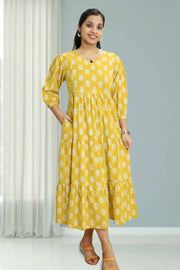 Printed Cotton Feeding Top with V-Neck