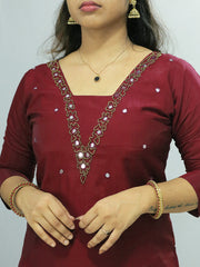 Women silk kurti