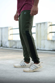 Active Fit Side Stripe Mens Track Pant