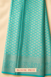 Graceful Contrast Silk Saree