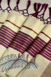 Golden Grace Kasavu Saree
