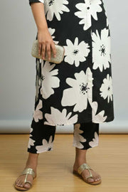 Kurti Palazzo Set – Print & Button Work