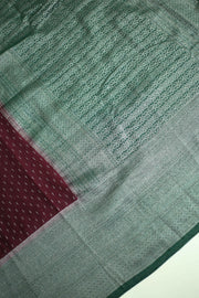 Banarasi Silk Saree – Small Butta with Contrast Design