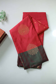 Soft Silk Saree with Golden Print & Contrast Butta