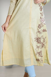Floral Thread Collar-Neck Straight Kurta For Women
