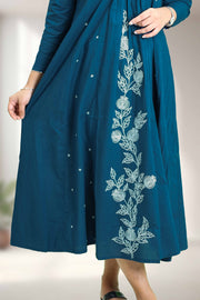 Women Floral Thread Work Detail Pure Cotton Kurta