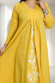 Women Floral Thread Work Detail Pure Cotton Kurta