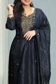 Silk Churidar with Stone Work – Leaf Neck Design