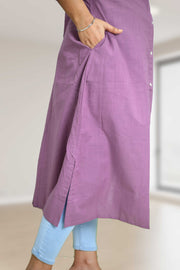 Floral Thread Collar-Neck Straight Kurta For Women