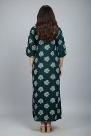 Rayon Nighty – Floral Embroidery Thread Work