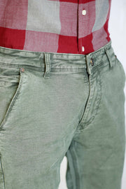 Shoot Men’s Jeans – Classic Denim for Everyday Style