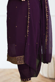 Churidar – Golden Embroidery Thread & Sequins Work