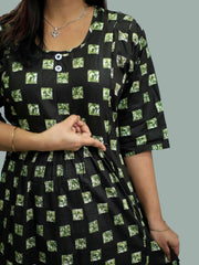 Cotton Printed 3/4 Sleeves Women's Feeding Nighty with Concealed Zipper