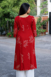 Women's Maroon Floral Printed Straight Kurti