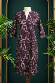 Women's Abstract  Print Straight Cotton Kurti