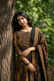 Kalamkari Grace Cotton Churidar Set
