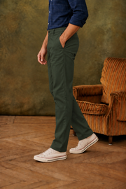 Urban Track Men’s Trousers – Plain Design