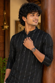 Paul Berg Short Kurta – Golden Line Print